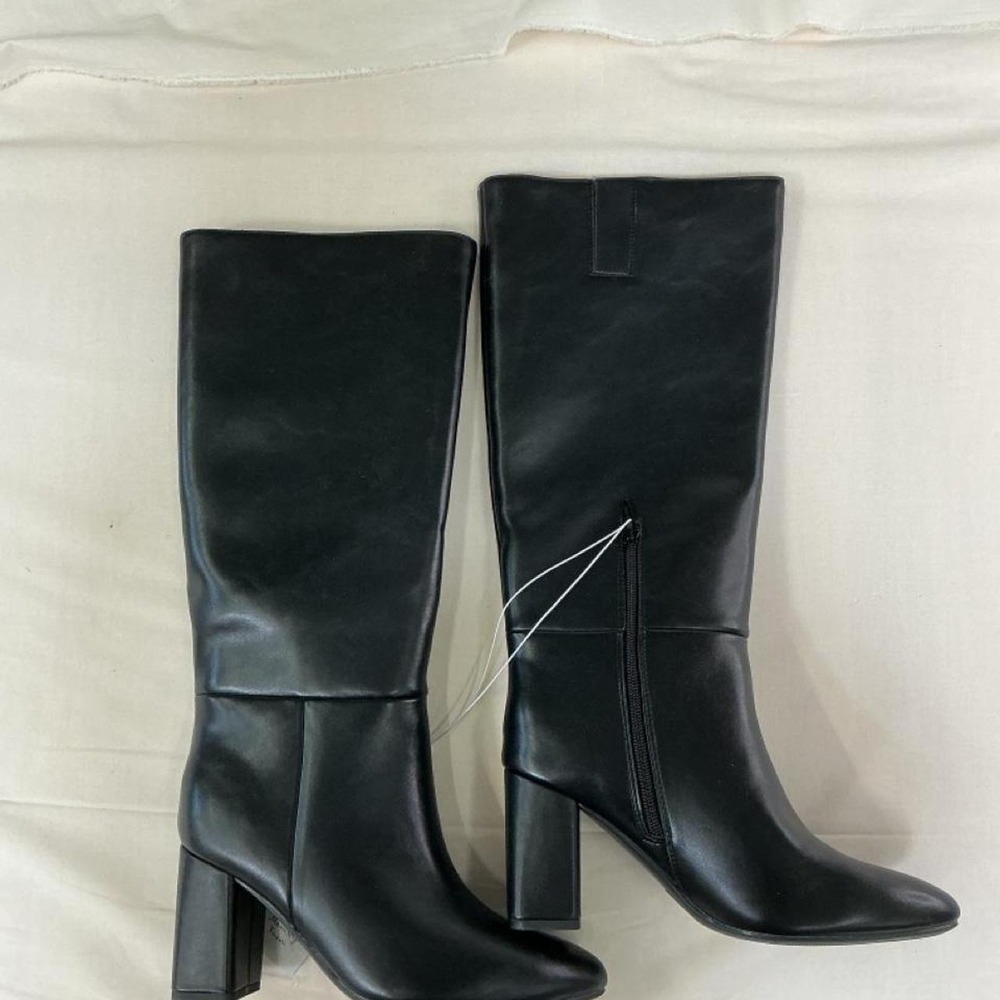 Black knee-high heeled boots, size 8, brand new with tags